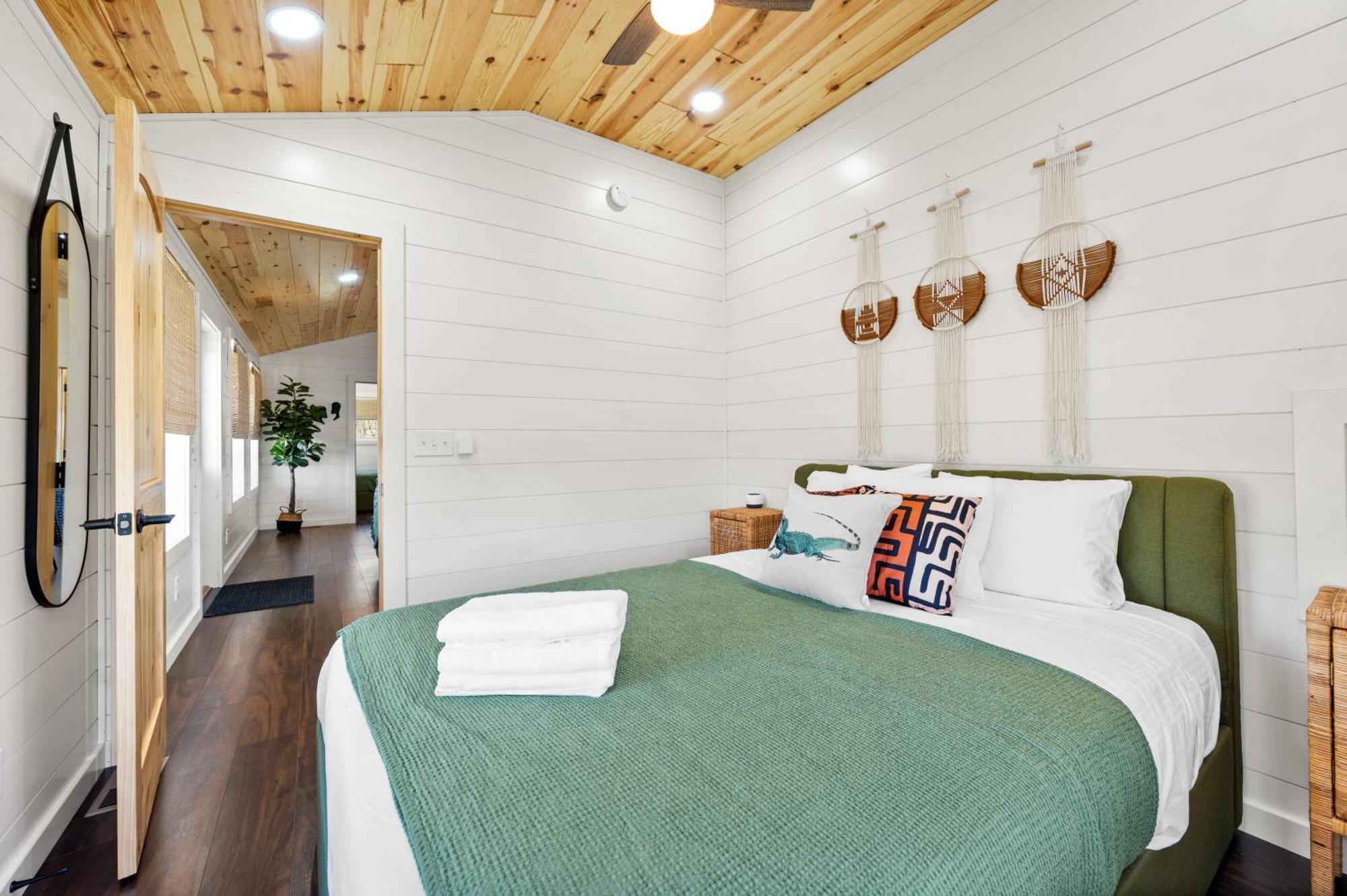 The Lodges At Eden Reserve - Pet Friendly Cabins Near Ark Williamstown Exterior foto